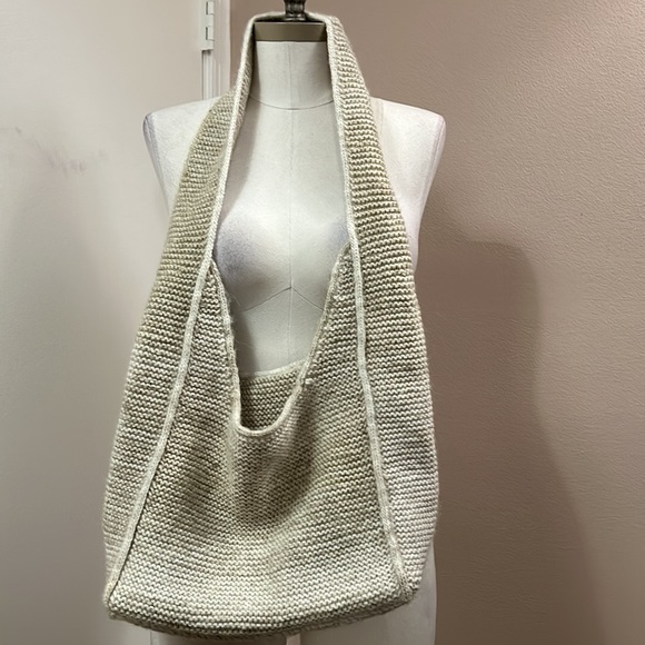 Hallow Out/ Hobo Knit Bag Cream Color L 11” H 9.5” W 5” drop 18” - Picture 6 of 16